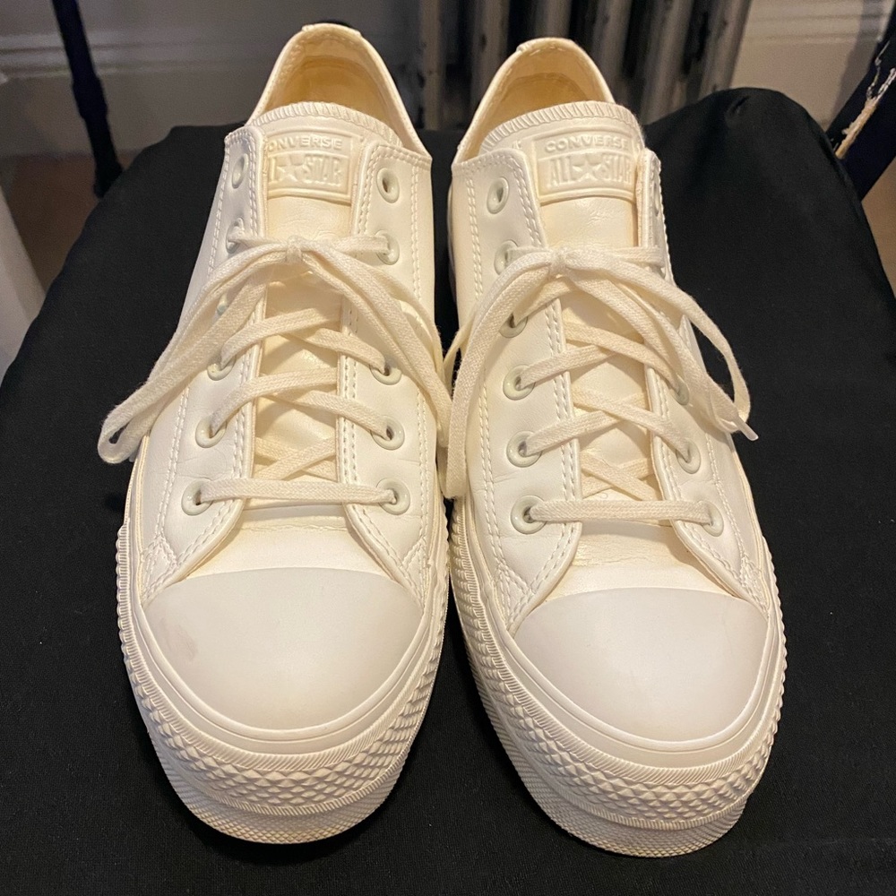 Converse Chuck Taylor All Star Platform Low Rise Pleather Sneakers